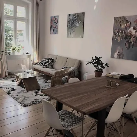 Stylish With Private Bathroom Alloggio in famiglia Neuenhagen bei Berlin